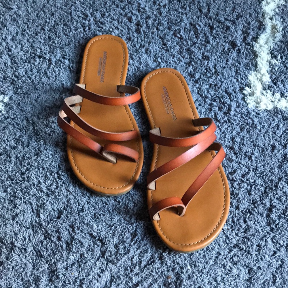American Eagle Sandals